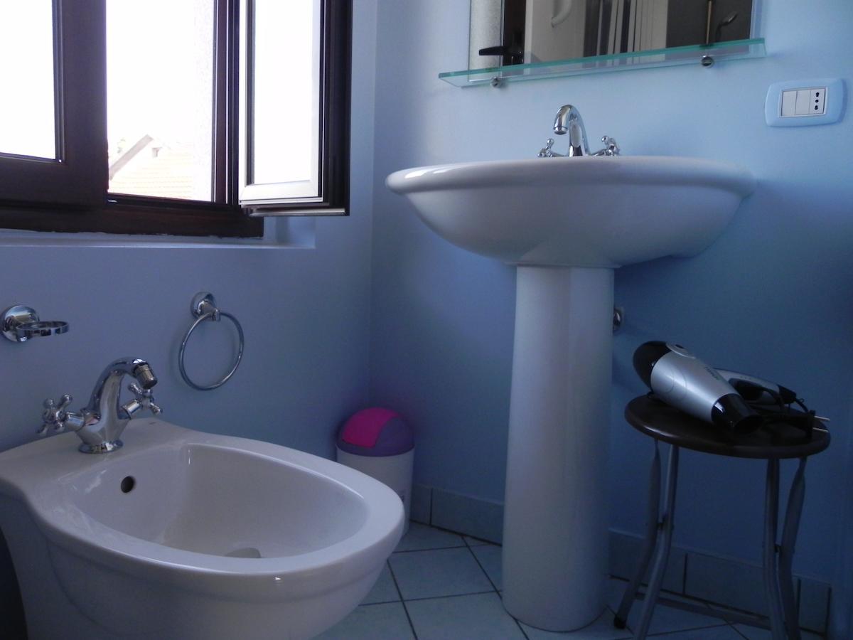 B&B L'Alba Gagliato Phòng bức ảnh